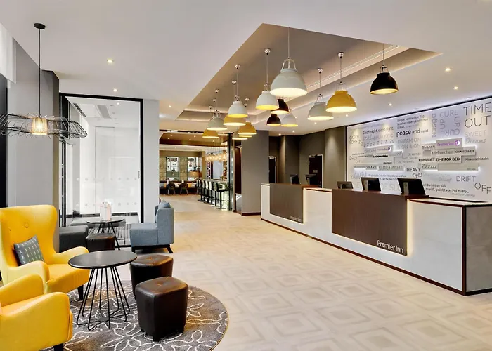 Premier Inn Hamburg City Centre